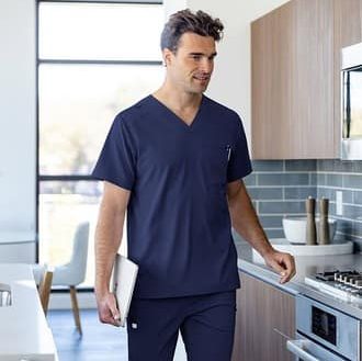 Shopmensscrubs scrubsofevans 534x800 1 e1776267660794